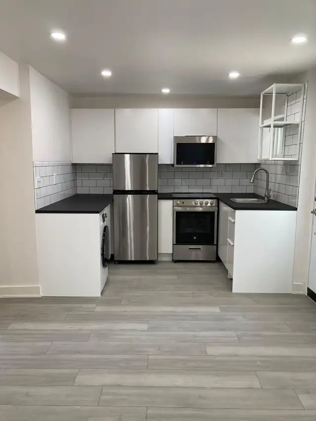 Tunney’s Pasture Apartment for Rent