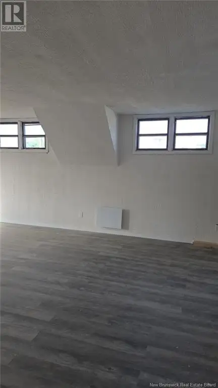 Apartment and 2 stores for rent in Room Rentals & Roommates in Saint John - Image 10