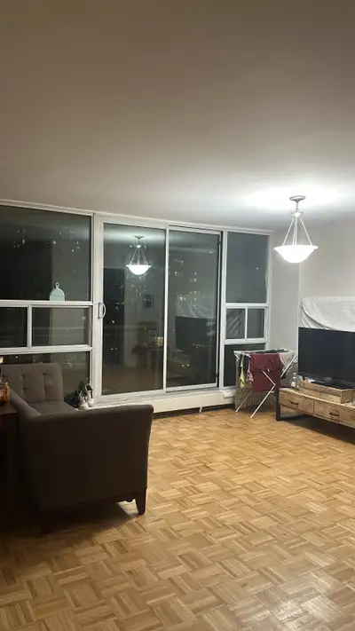 Accommodation available for 1 male in a Shared room (Master Bedroom) in a newly renovated 3bhk apart...