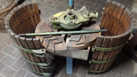 Grape  vine press