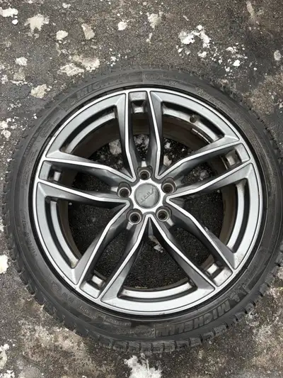 Vehicle: 2020 BMW M340i Brand: Michelin Size: 245/40/R18 Price: $1040 including the tires and alloy...