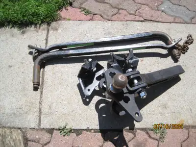 GOOD USED HITCH adjustable head 2 5/16 bl 750 lb torsion bars trailer brackets gross 10000 all compl...