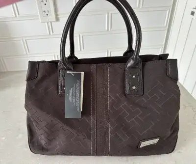 TOMMY HILFIGER Handbag. New! Never used. Tags still attached and packaging inside. Smoke free home....
