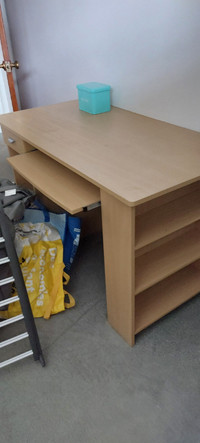 Desk - Side shelves