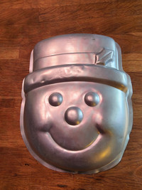 Wilton Snowman (face) Cake Pan (2002)