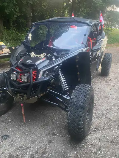 2021 can am x3 4 seat rr. 6" lift shock therapy springs front end kit wind shield full cab in closed...
