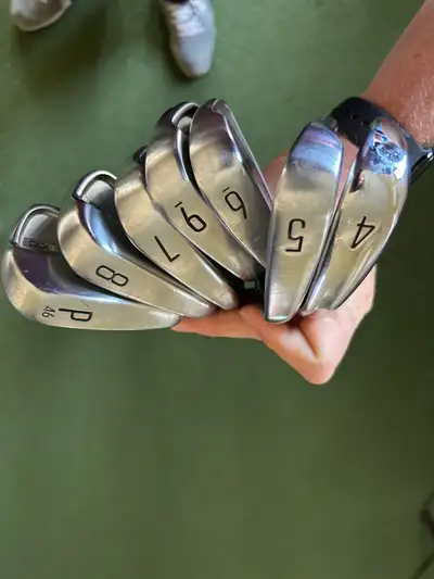 Titleist T100 LH Irons, View more