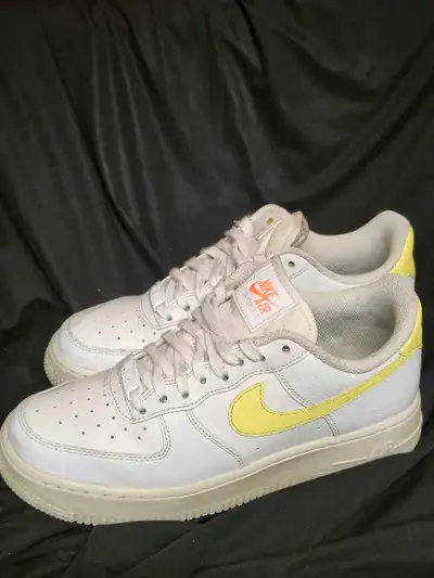 Nike Air force 1 white light citron women's size 8 US, View more