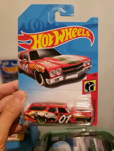2018 Hot wheels 1970 Chevy Chevelle SS Wagon Derby Car red