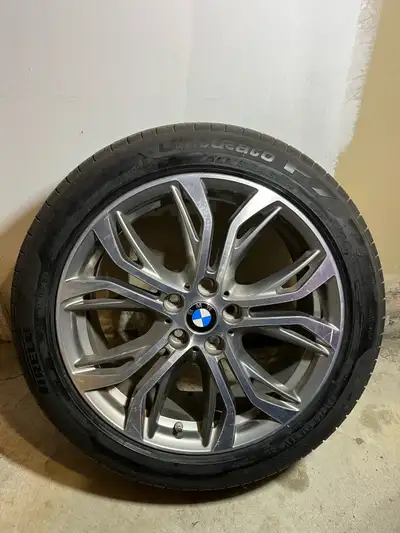 Tire and rim. Off of BMW X1 2017. All season, good condition.