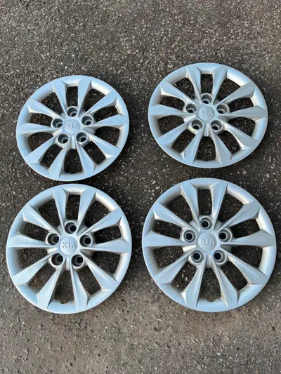 KIA 16" Wheel Covers For Sale 5 bolt pattern Good condition $30