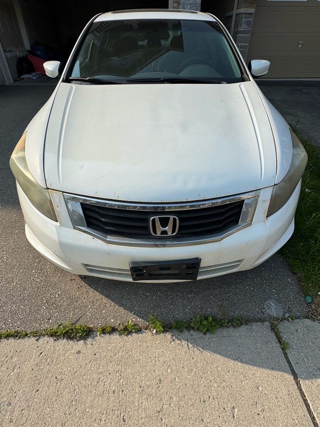 Honda accord in Cars & Trucks in Oshawa / Durham Region - Image 2
