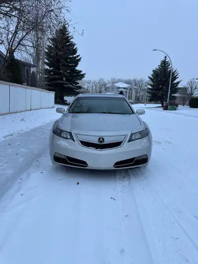 Selling my 2012 Acura Tl SH-AWD V6. Driven 252k. Mostly all highway kilometres. Active status. New T...