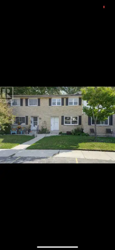Welcome to Port Dover. This well maintained townhouse is located close to schools, beach and all Por...