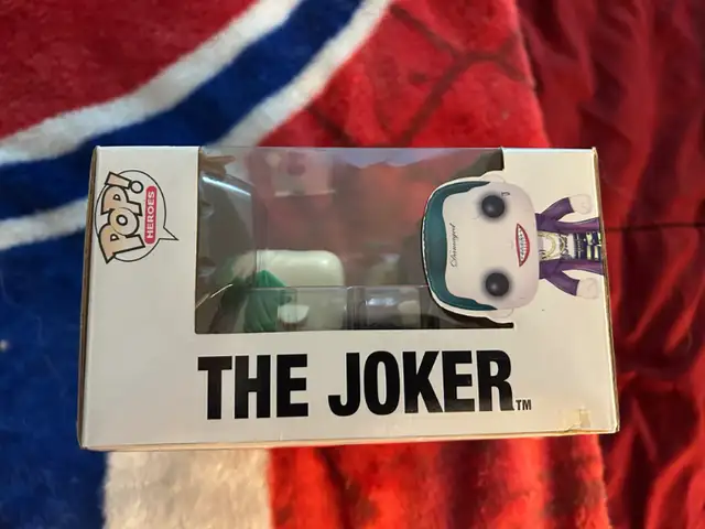 Funko Pop: Joker & Harley Quinn (Suicide Squad) in Toys & Games in Gatineau - Image 4