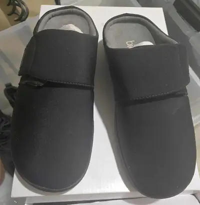 NEW Biotime orthotic compatible slippers size 7, View more