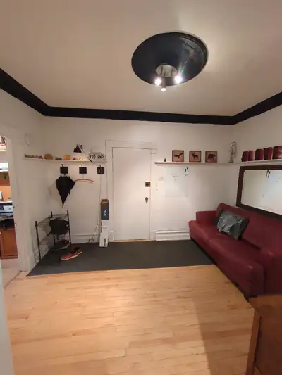 Logement 5 1/2 - 4 Pièces fermées - Metro Joliette