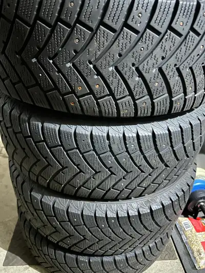 Winter tires studded, Ironman Brand. Good for suv like Honda CRV/ Mazda CX5 etc . Won’t be disappoin...