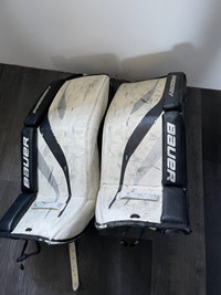 Bauer Prodigy youth goalie pads (24”)