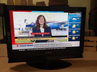 Samsung 32" TV, View more