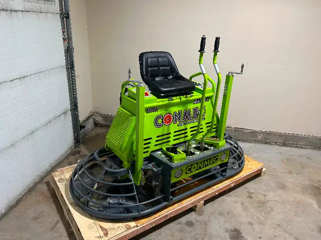 New! Conmec Electric/Battery Operated 6’ Trowel in Power Tools in Belleville - Image 4
