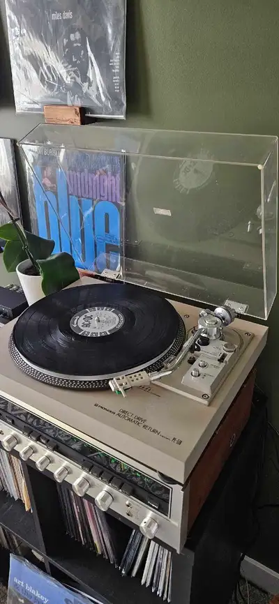 Pioneer pl-518 turntable, View more