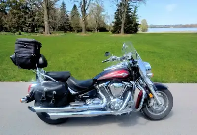 This pre-owned Kawasaki Vulcan 2000 Limited 2053cc is a powerful cruiser ready for the open road, fe...