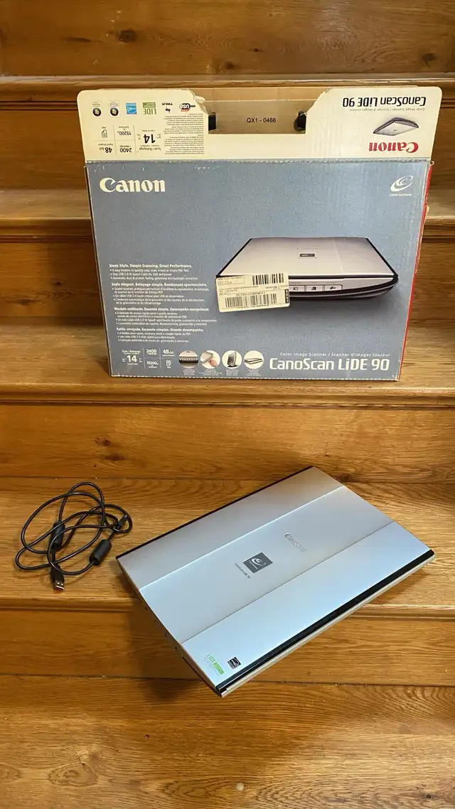 Canon CanoScan LiDE 90 in Printers, Scanners & Fax in Oshawa / Durham Region - Image 3