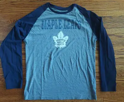 TORONTO MAPLE LEAFS LARGE LONG SLEEVED SHIRT - OFFICAL NHL ITEM, View more