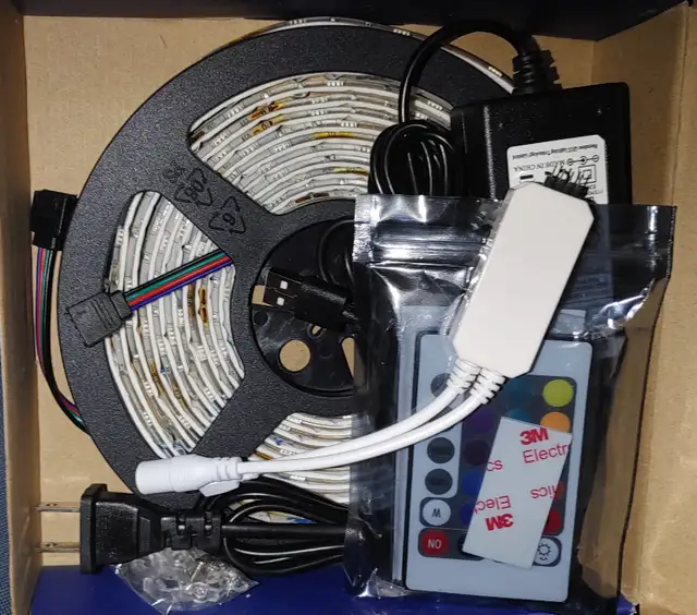 Simfonio RGB LED Strip Lights With Remote in Indoor Lighting & Fans in Mississauga / Peel Region - Image 7