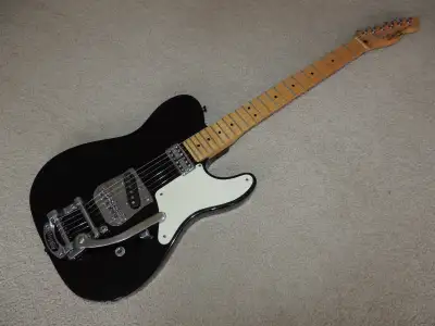 Squier Vintage Modified Cabronita Telecaster w/Bigsby, View more