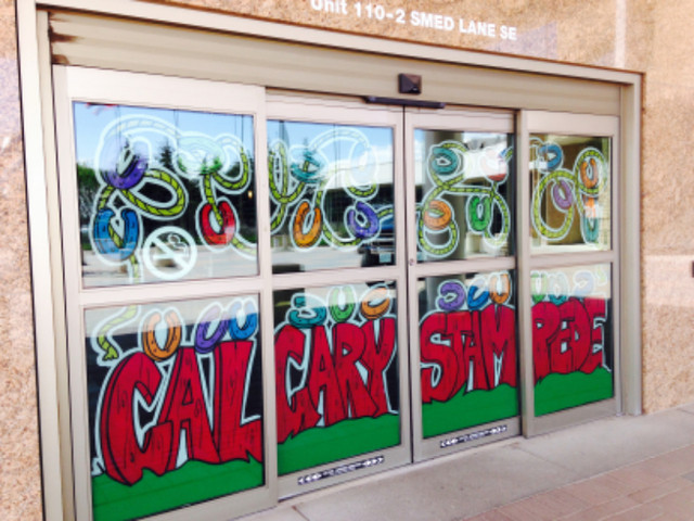 Commercial only -Professional window painting in Artists & Musicians in Calgary - Image 3