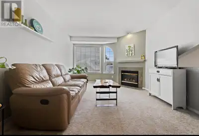 Furnished Room for Rent in a beautiful neighborhood in the Sahali area, Close to TRU, superstore , S...