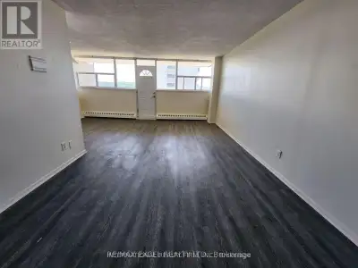 spacious 2 bedr condo for rent on 11th floor at 215 Glendridge ave St Catharines - outdoor or underg...