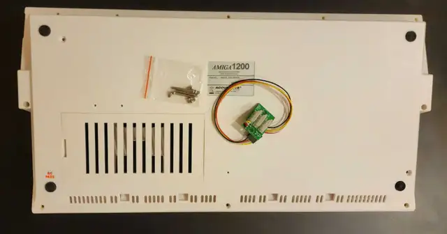 Amiga 1200 new case547050298907699201