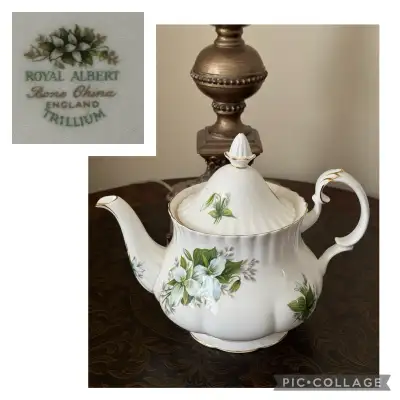 Royal Albert Trillium-Teapot, View more