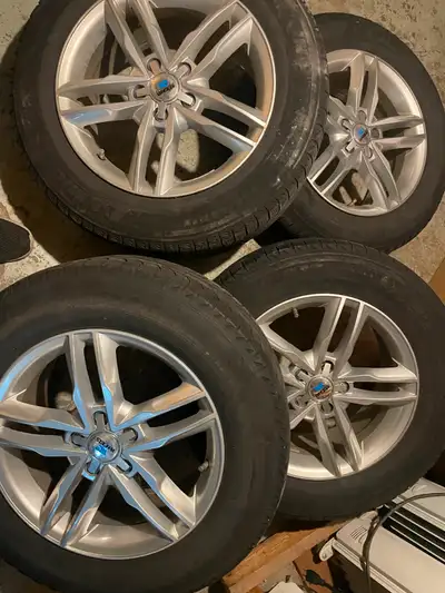 Aluminum sports rims 17" and also have 4 (used bout 10K-one season winter Blizzak tires) 225/65 R17...