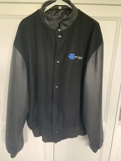 Nice jacket / cloth body leather arms and collar, View more