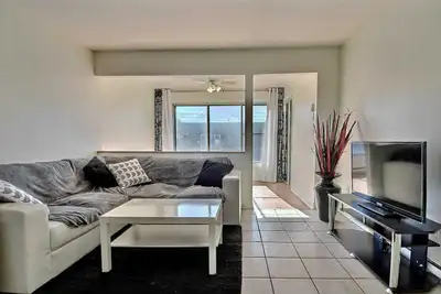 Charmant 2 ½ lumineux | Disponible 1er mai | 900$ ✨ Superbe petit logement à aire ouverte, propre et...