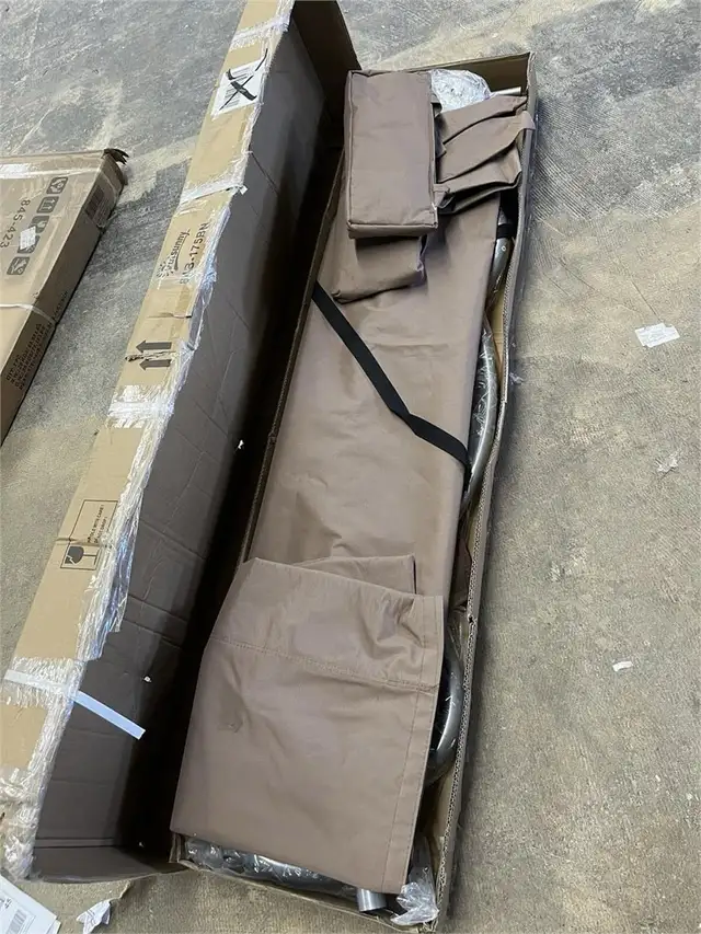 Outsunny 79" Outdoor Lounge Chair with Canopy in Patio & Garden Furniture in City of Toronto - Image 8