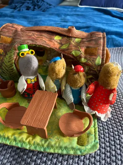Vintage Fisher Price Woodsy Log Cabin with 4 squirrels, View more