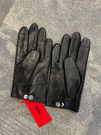 Men’s Hugo Boss leather gloves 