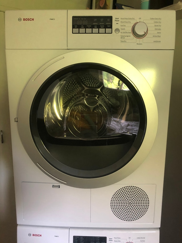 BOSCH washer and ventless dryer set Brand New Washers & Dryers