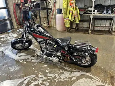 Custom built Bobber, rides nice for a bobber. 100ci ultima 6 speed Trans Beautiful loud bike.