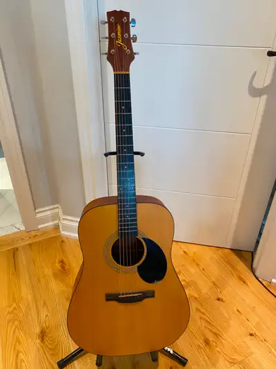 Beautiful Acoustic guitar, View more