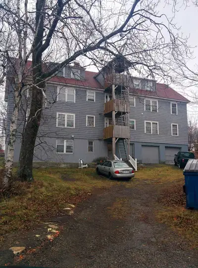 Looking for 2 bedroom apartment with all amenities.2 older gentlemen coming to work 3 to 4 months (...