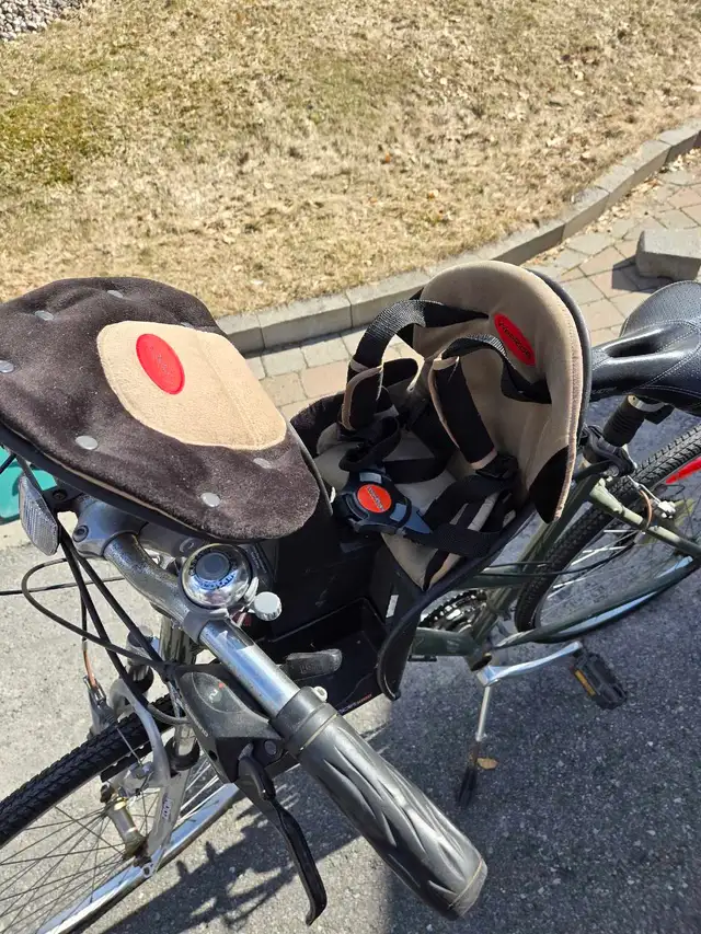WeeRide Kangaroo Bike Child Carrier in Kids in Ottawa - Image 4