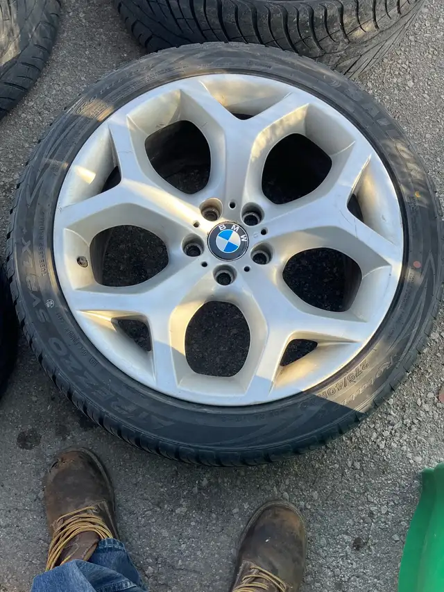 BMW Style 214 X5/X6 Oem Wheels Staggered 275/45/20 And 315/35/20 in Tires & Rims in Peterborough - Image 4