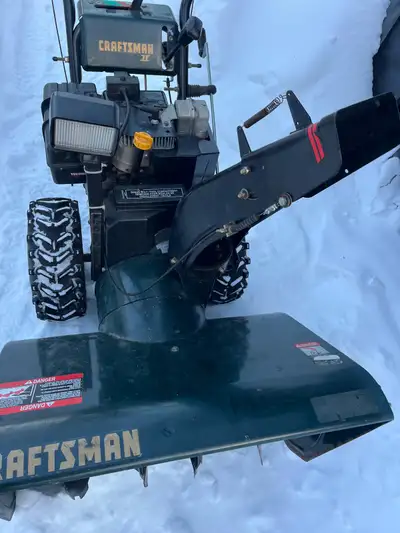 Souffleuse à neige Craftsman 11hp 31 pouces-420$, View more