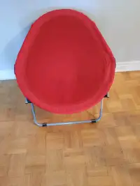 Foldable kids saucer chair